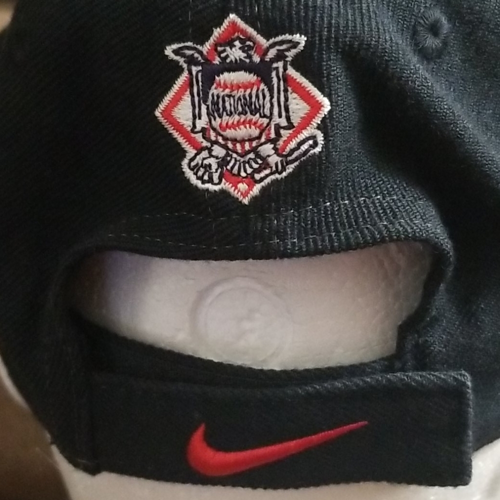 HAT - Picture 4 of 4